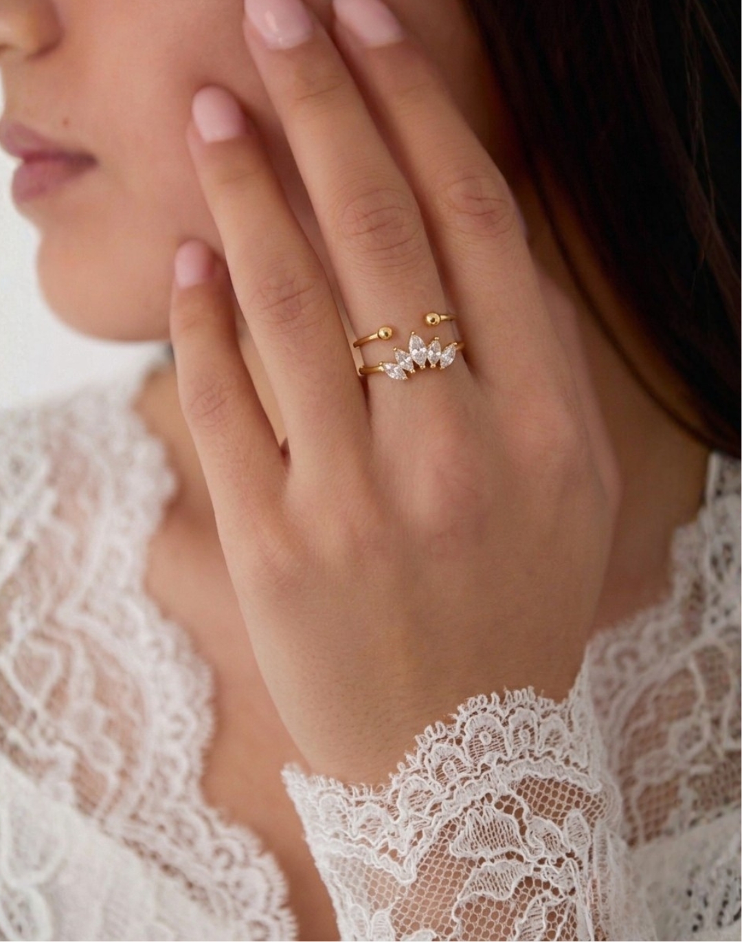 Anna ring in steel